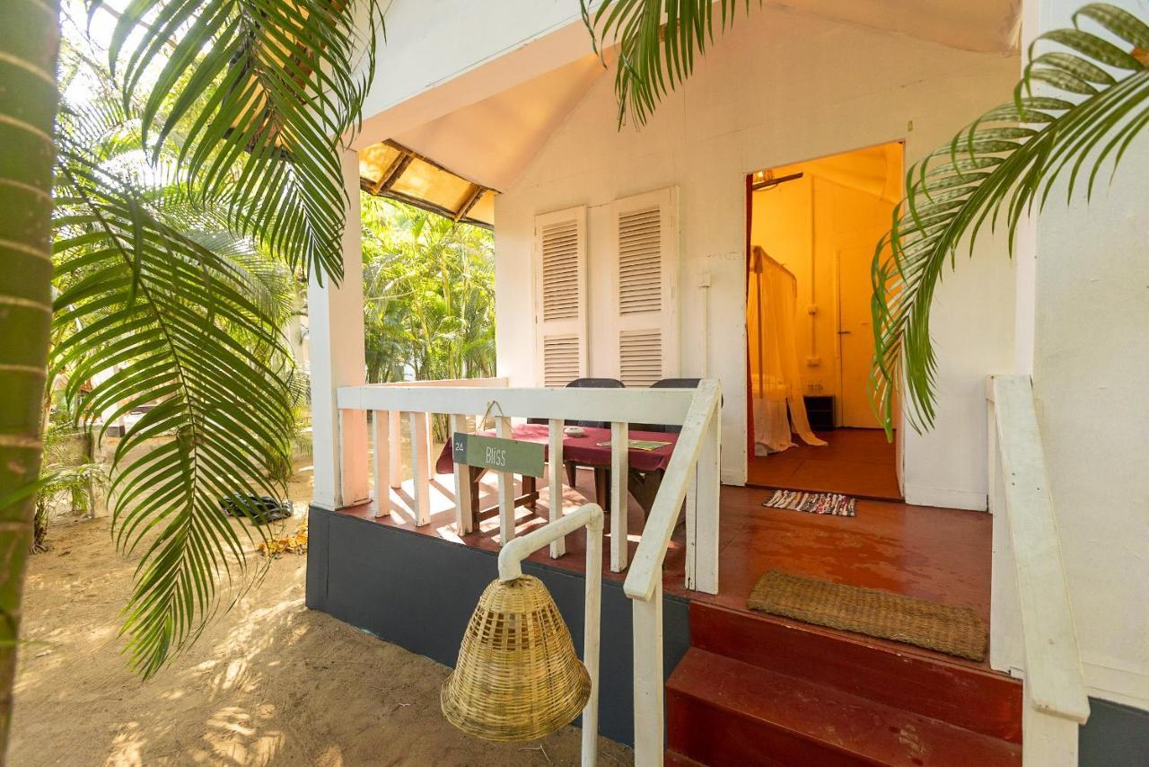 Feather Touch Hotels And Resorts Palolem Exterior photo
