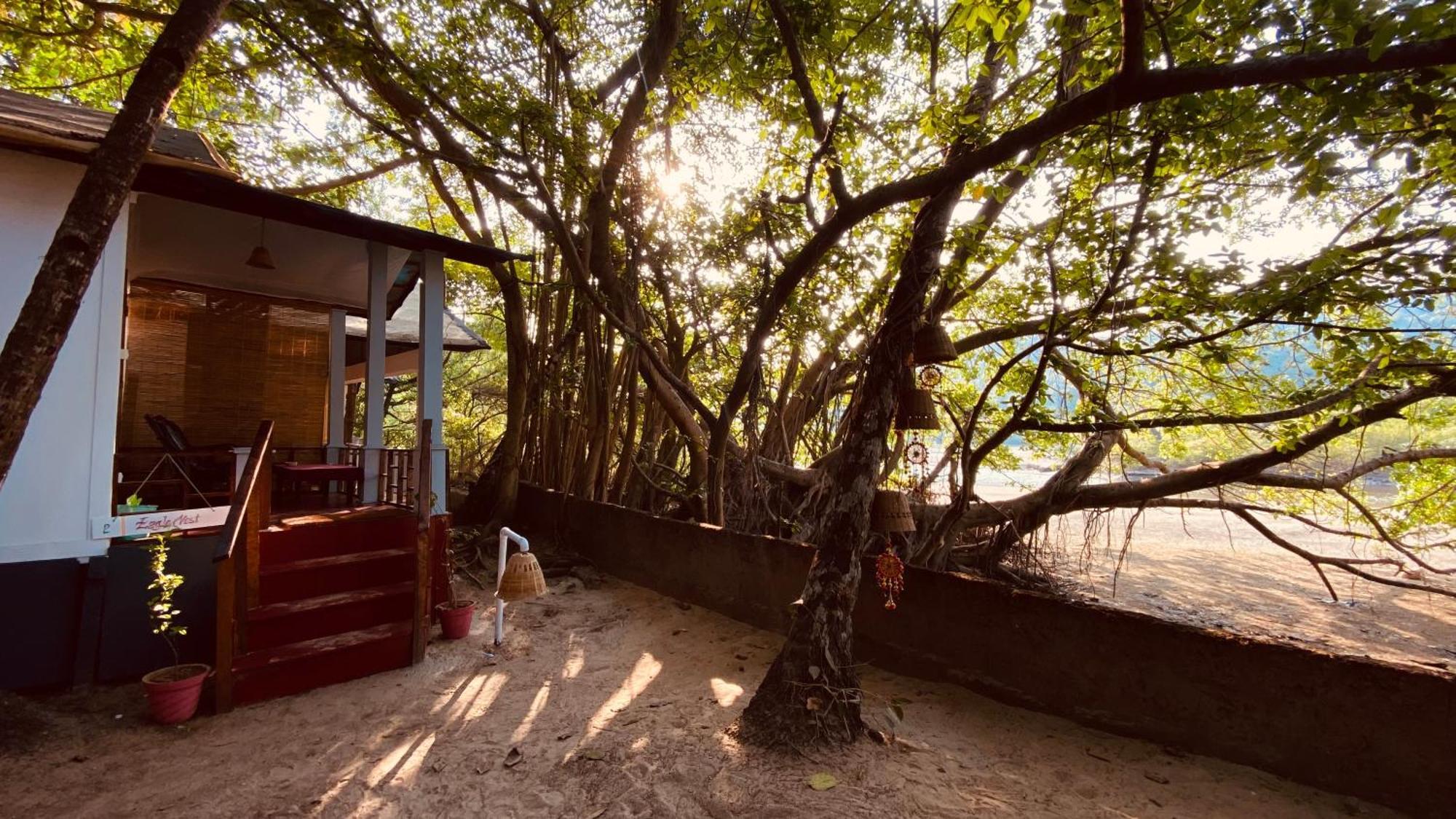 Feather Touch Hotels And Resorts Palolem Exterior photo