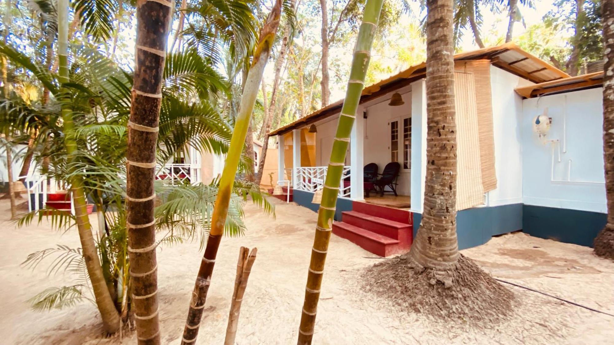Feather Touch Hotels And Resorts Palolem Exterior photo